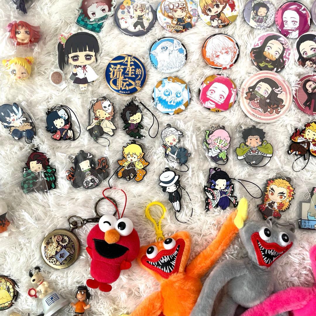 ☆☆ノンジャンル・グッズ大量まとめ売り☆アニメ・ゲーム・その他キャラクター等☆☆