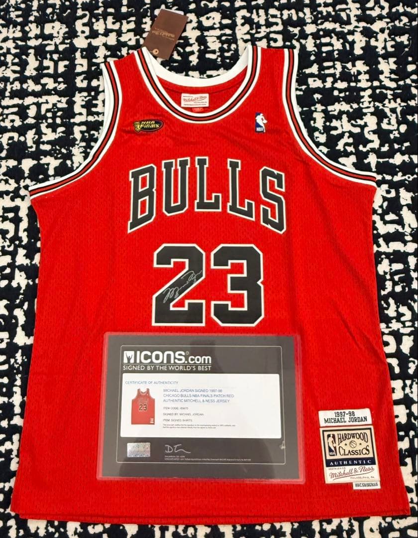 マイケル・ジョーダン 直筆サインシカゴ・ブルズ NBAユニフォーム