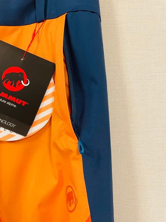 M ☆新品☆ マムート　スノーパンツ　スキーパンツ　レディース　スノーボード