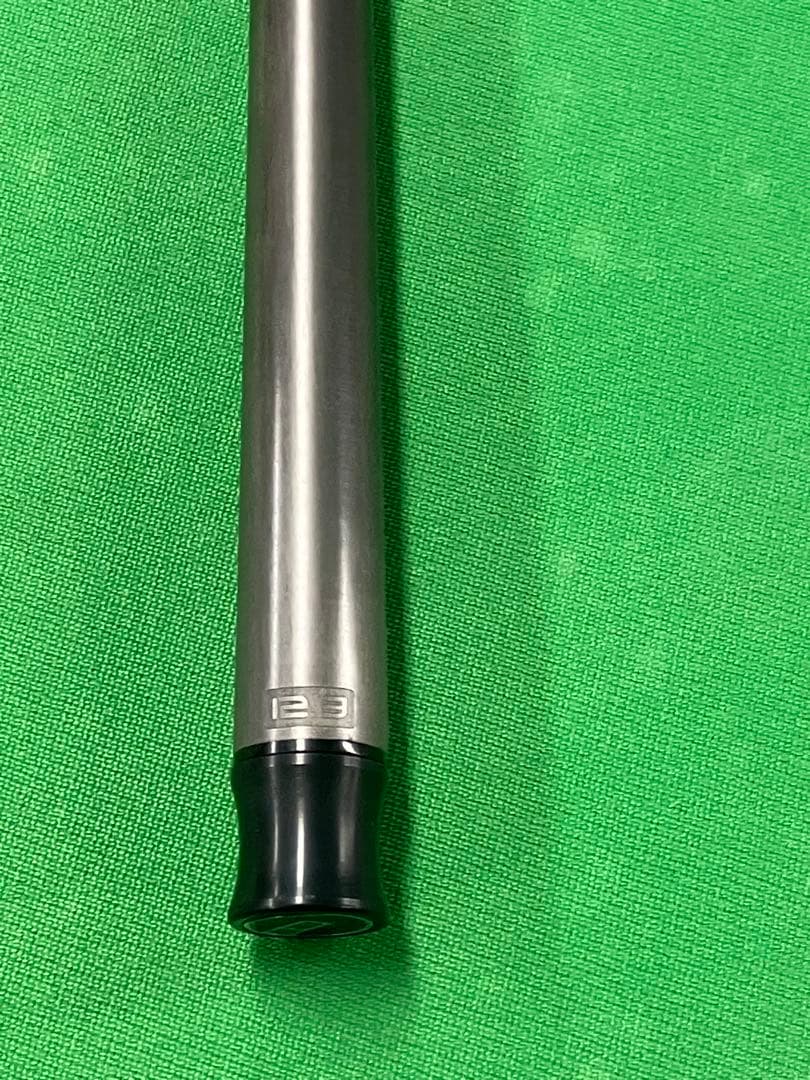 プレデター REVO 12.9 ラジアル