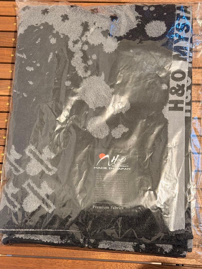 新品未使用　h&o サメコットタオル　サメブランケット