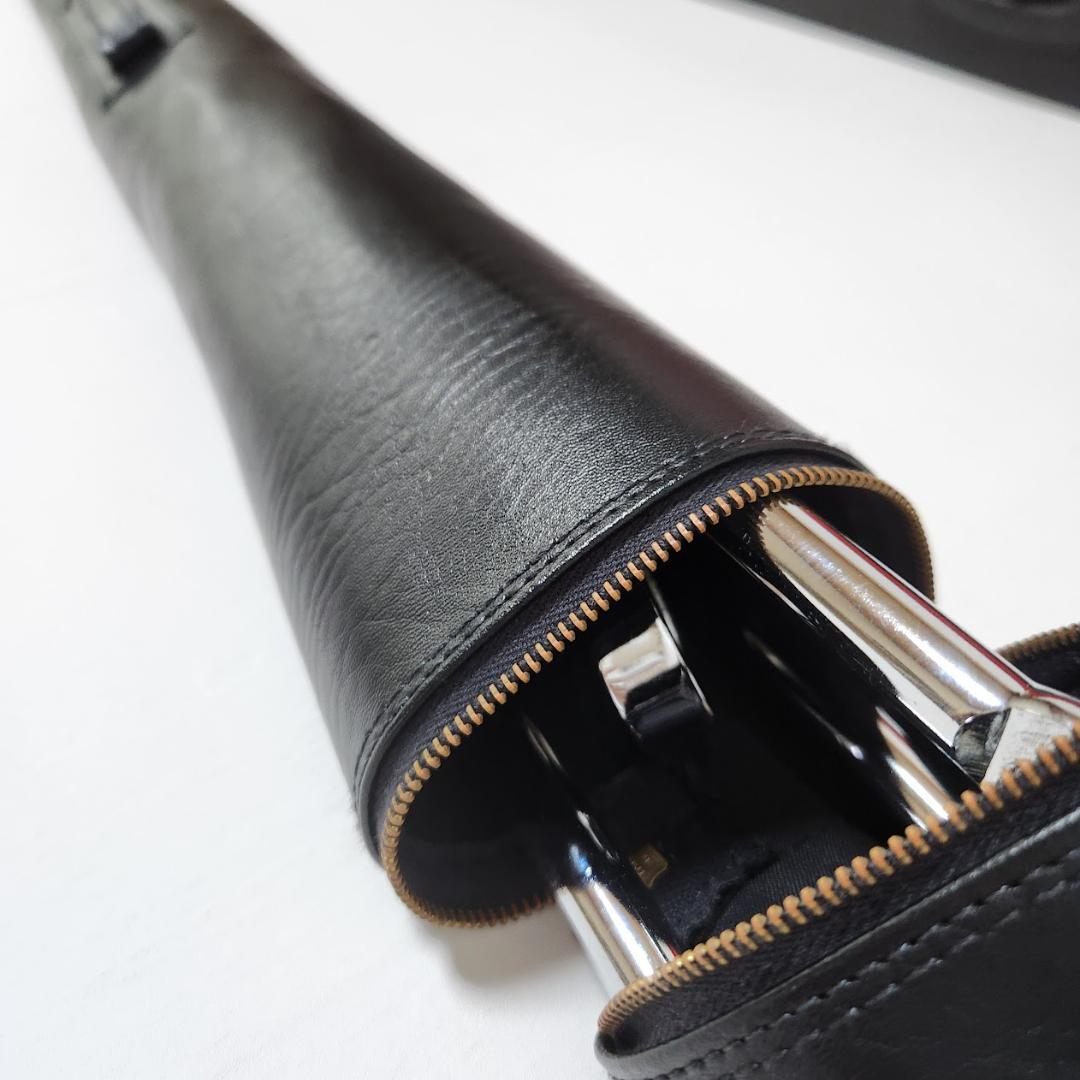 旗棒・旗用トランク・三脚　セット　黒塗千段巻棒・金ネジ式　中古品