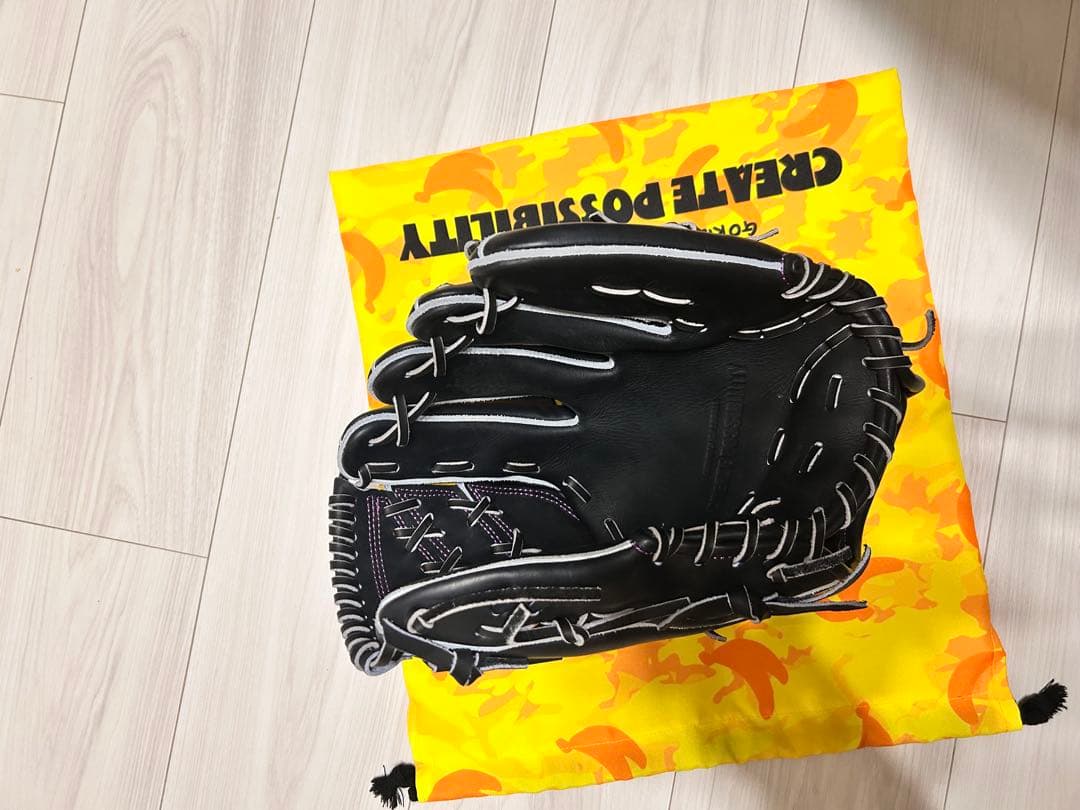 ゴリラ印　硬式投手用　グローブ　SKR 小指2本　ごりら印
