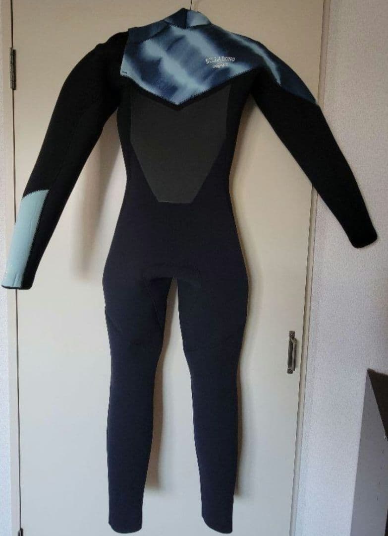 BILLABONG セミドライ ロングチェストジップ 秋冬用