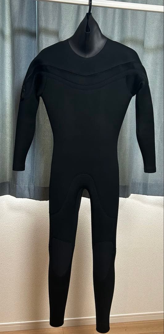 G*u様 【美品】mellow ウェットスーツ　セミドライ　ジャーフル　日本製