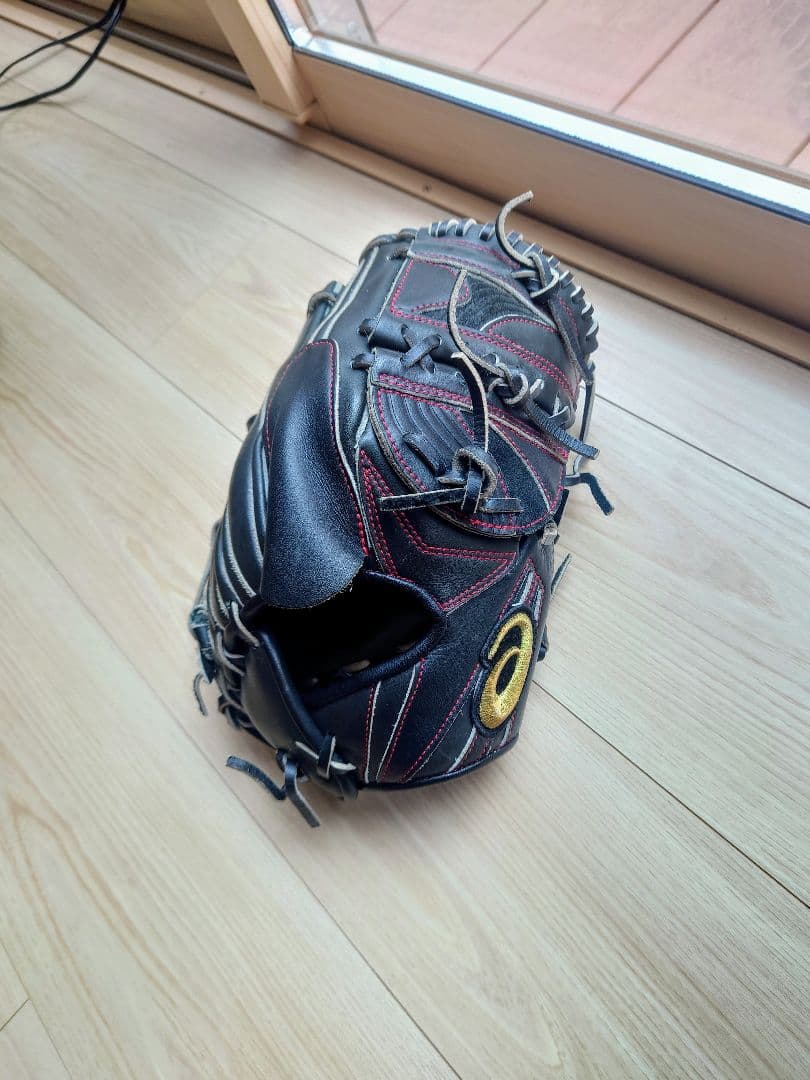 大谷翔平モデル　アシックス　ゴールドステージ　 軟式グローブ 右投げ用　中古