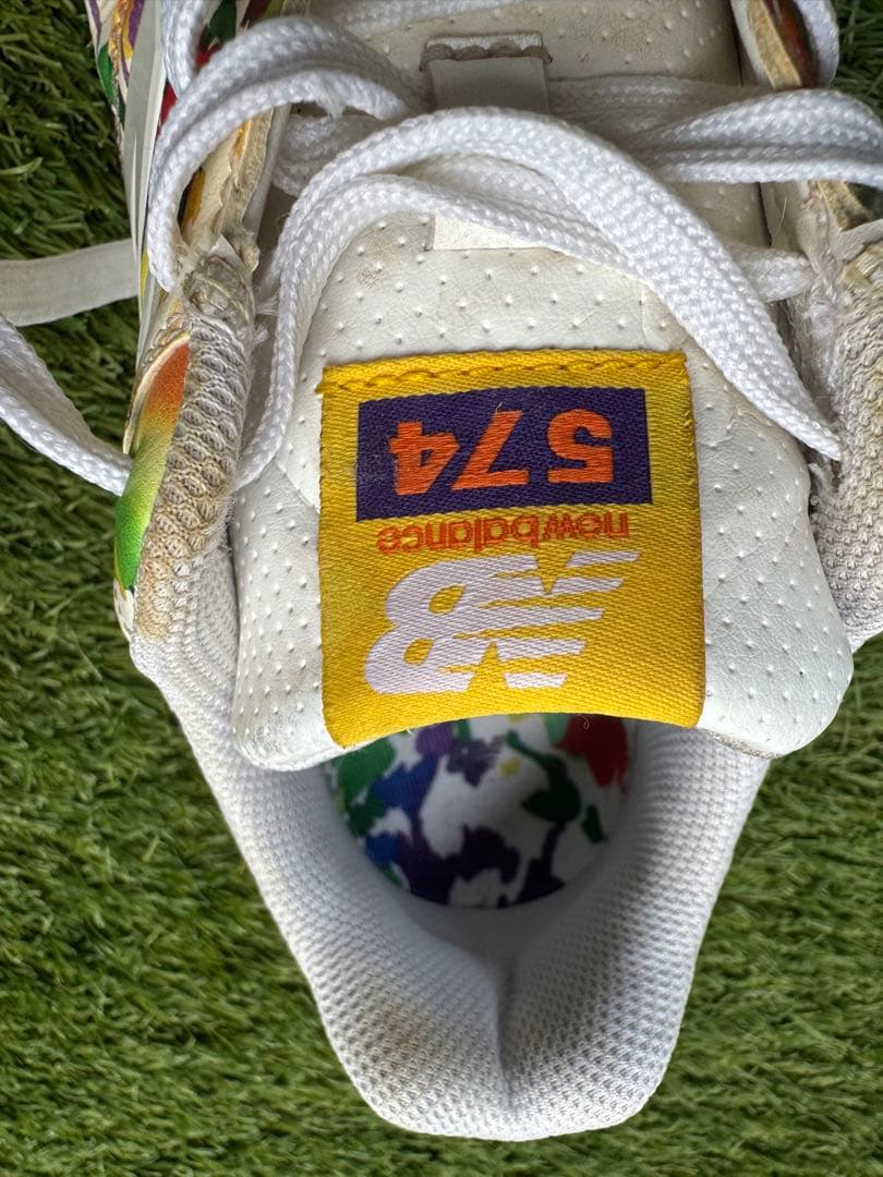 New Balance 574カラフルゴルフシューズ　レディース