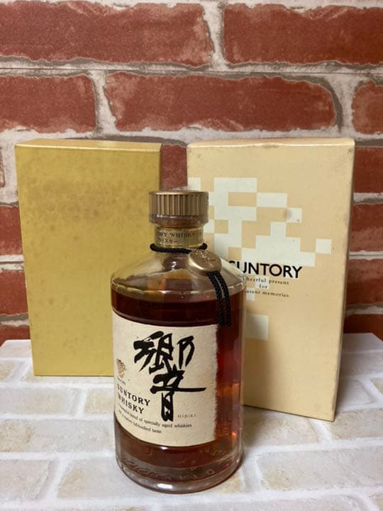 響 サントリー ウイスキー SHN01 金キャップ
