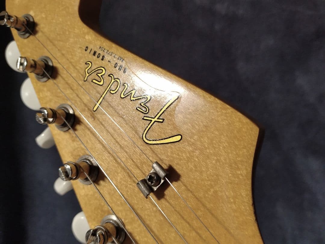 N*A様 フェンダー　ヴィンテージデュオソニックネック　コンポーネントギター