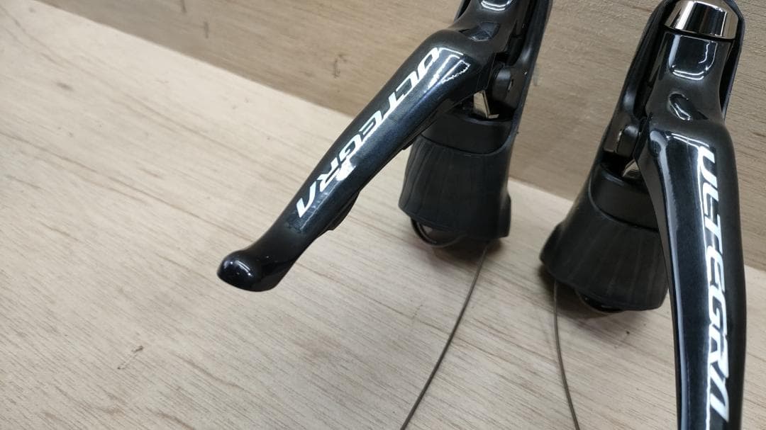 ■シマノ ULTEGRA アルテグラ ST-R8000　左右 11速■