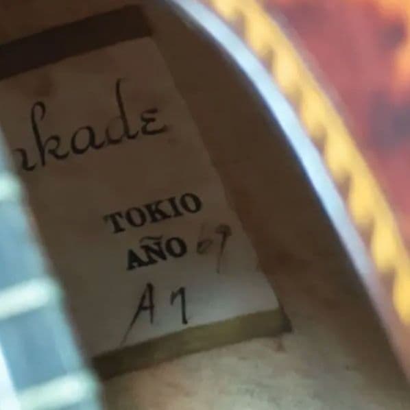 takiyanoshimizu1969年製　中出六太郎　　木製マンドリン