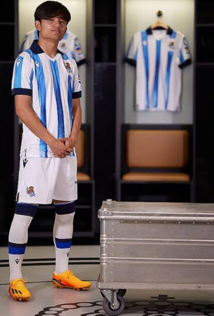 レアル・ソシエダ ユニフォーム 主要選手24名直筆サイン入り Lサイズ