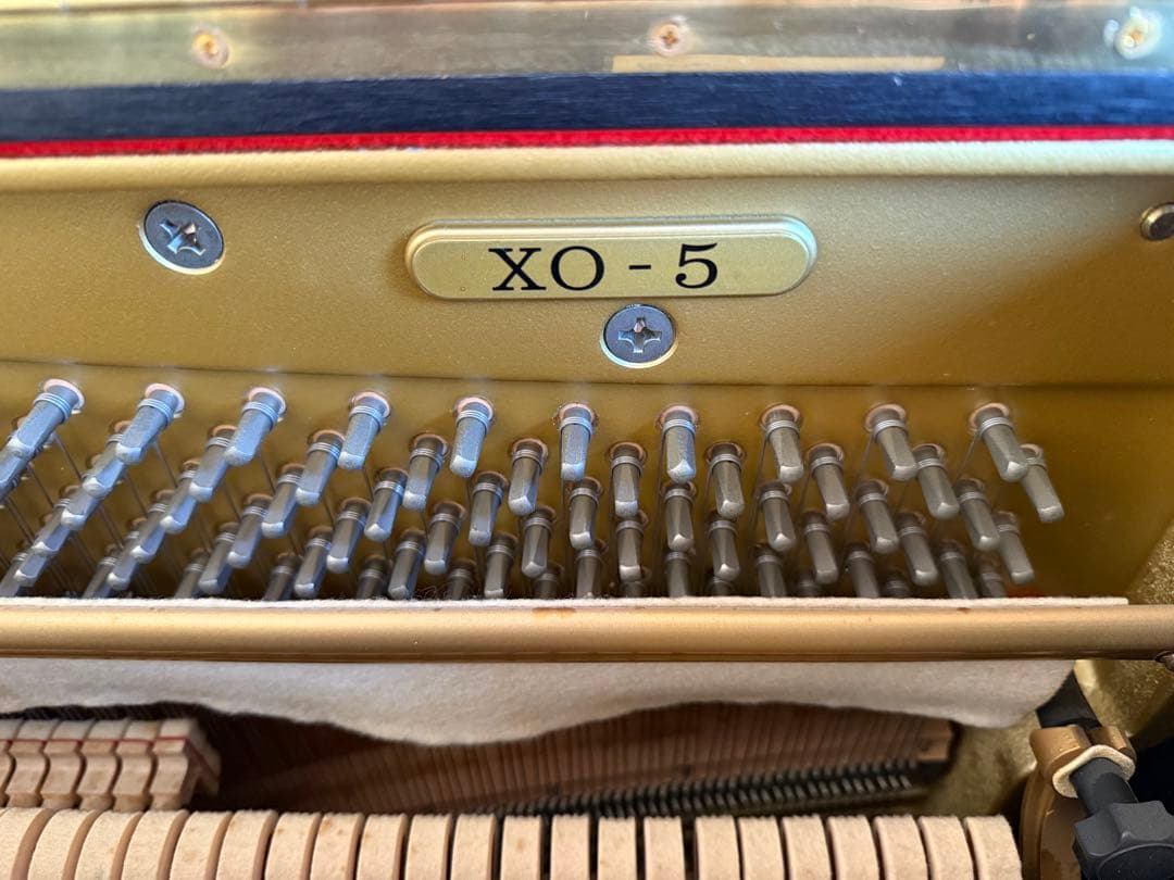 KAWAI アップライトピアノ 黒 椅子付き