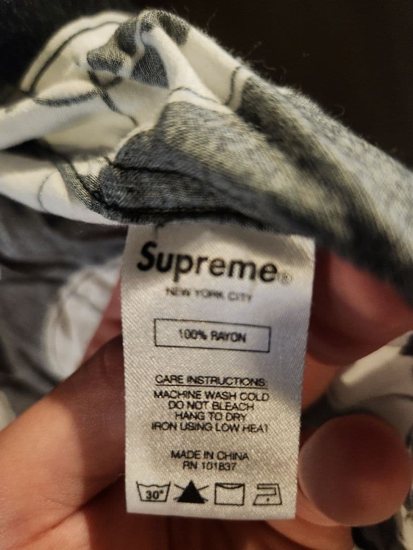 シュプリーム アンダーカバー シャツ 白黒 S small