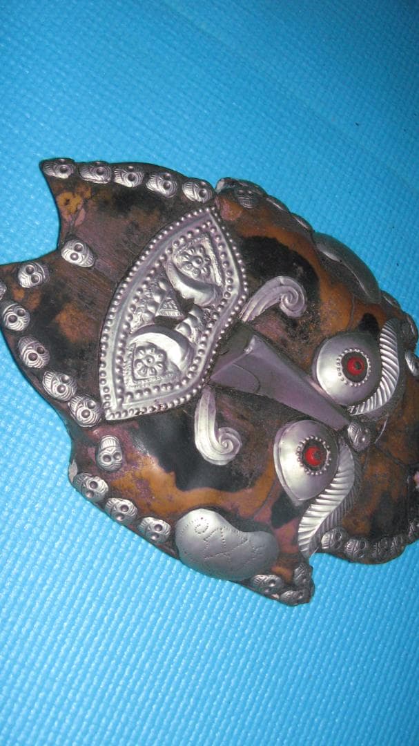 原産国不明亀甲髑髏装飾面