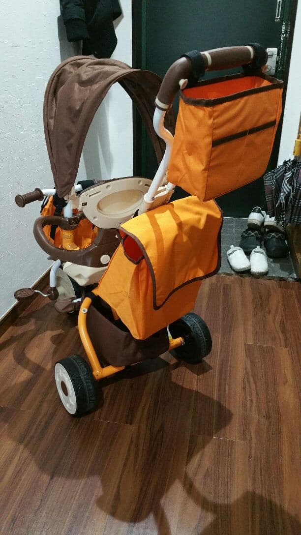ほぼ新品、手ぶらで三輪車❕