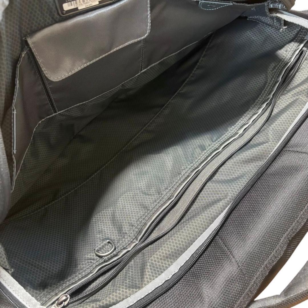 TUMI T-TECH ガーメントバッグ　2way ナイロン ブラック　ビジネス