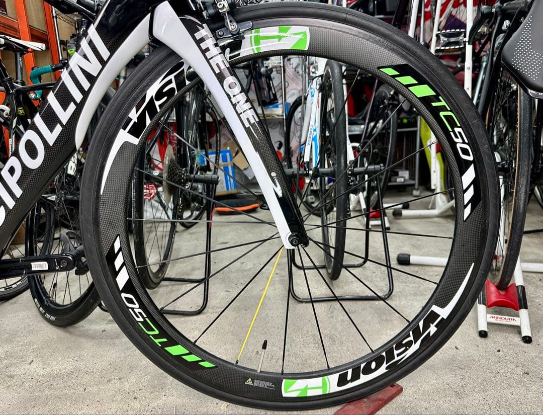 分解発送送料無料CIPOLLINI RB1Kタイプ中華カーボン カーボンホイール