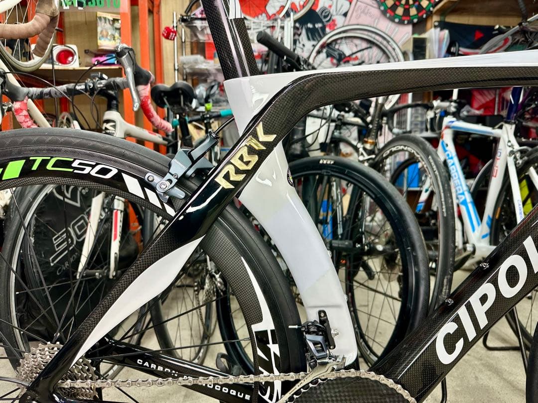 分解発送送料無料CIPOLLINI RB1Kタイプ中華カーボン カーボンホイール