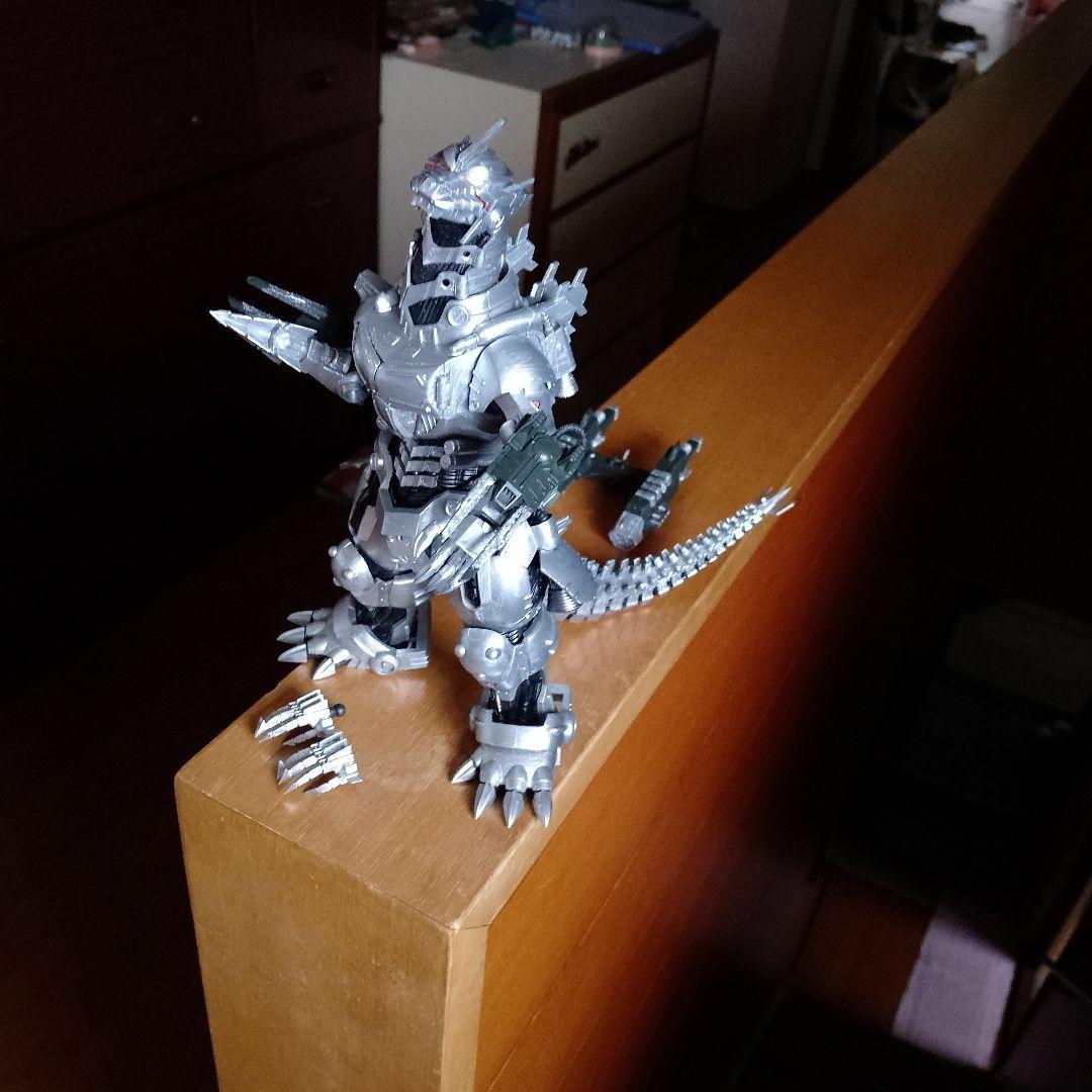 機龍　ゴジラ フィギュア武器付き