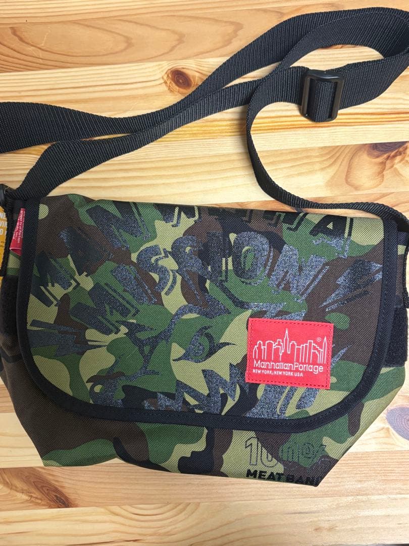 マンウィズ×Manhattan Portage ショルダーバッグ