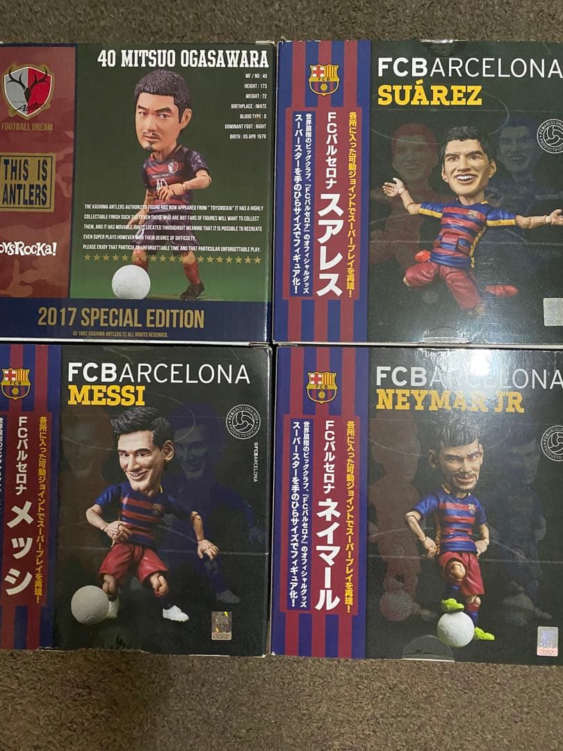 FCバルセロナメッシ&ネイマール&スアレス＆アントラーズ小笠原満男トイズロッカ