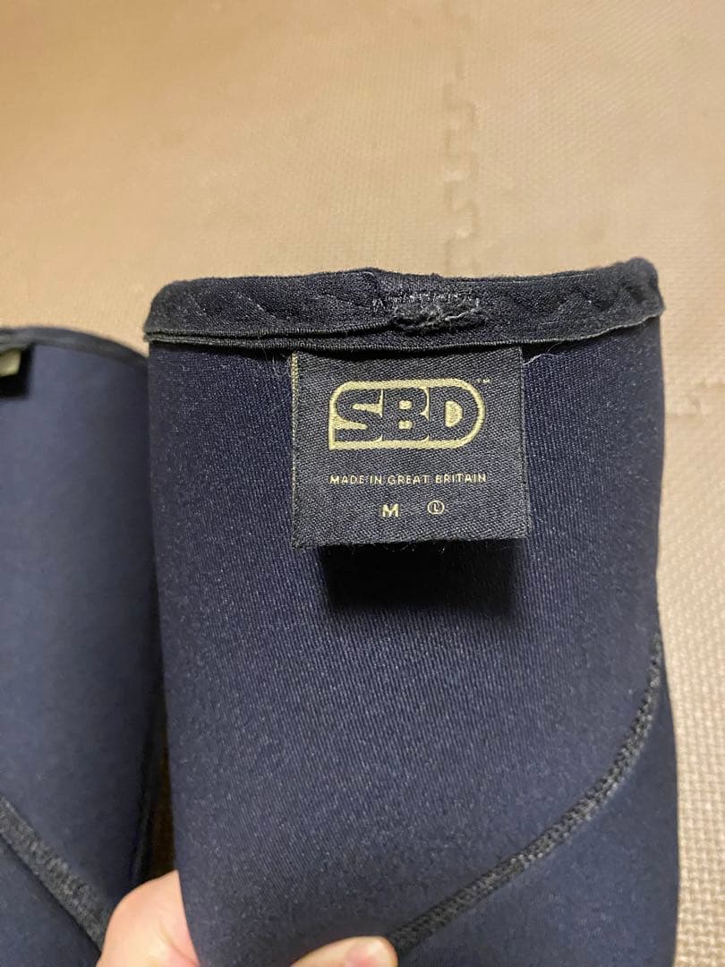 美品 SBD ニースリーブカーキグリーン&ブラック　M