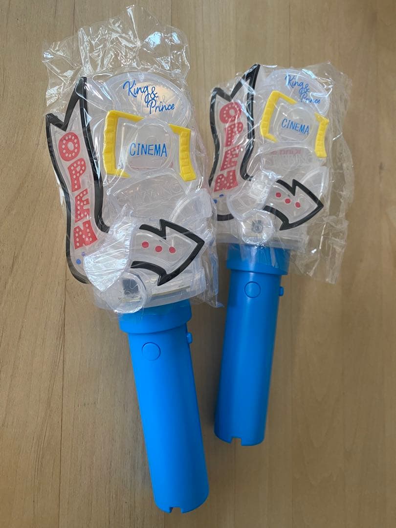 ✴︎美品✴︎King & Prince ペンライト　2個セットSTARRING