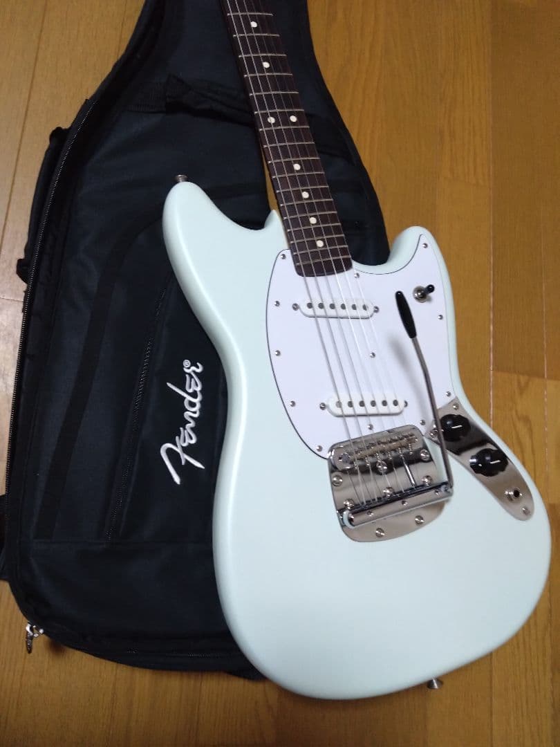 ギター Fender USA American performer Mustang