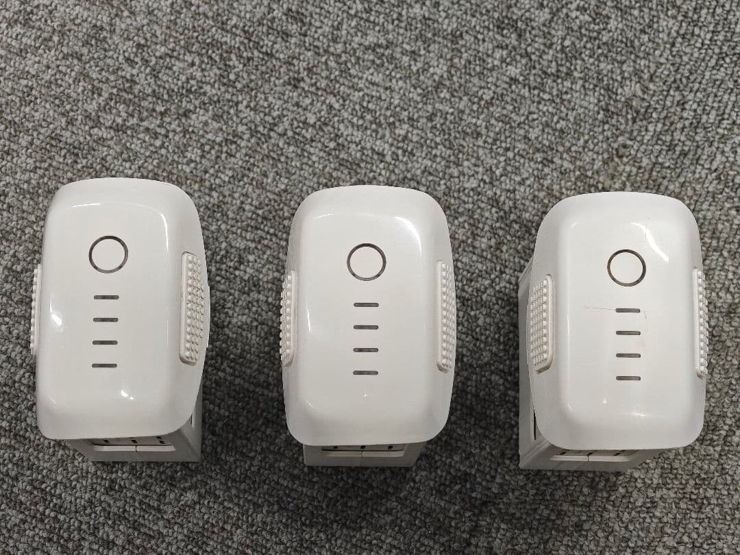 美品! DJI Phantom 4 PRO V2.0、バッテリー3個付