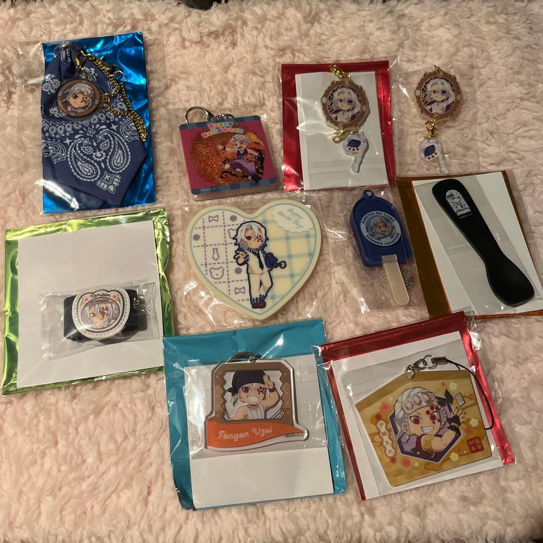 鬼滅の刃　宇髄天元　チャーム　アクリルコースター　カラビナ　まとめ売り　10点