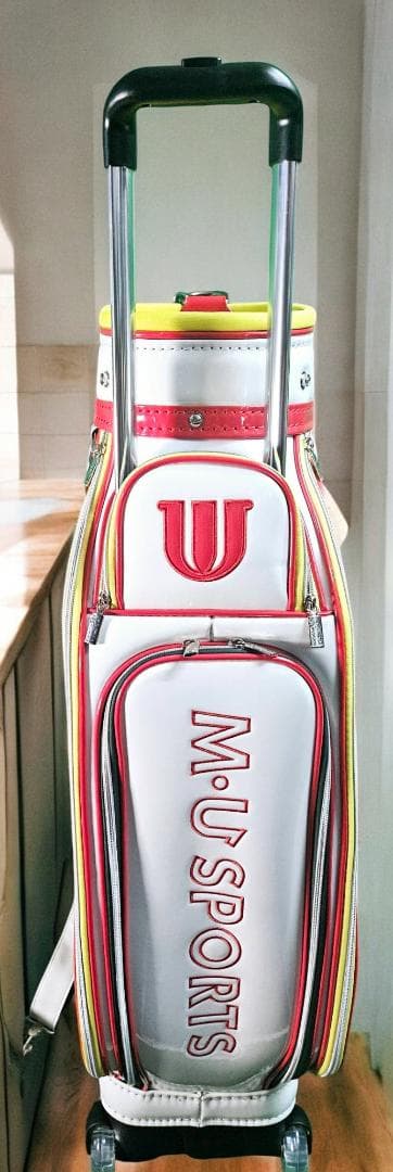 送料無料/新品未使用展示品　M-U SPORTS エナメル高級 キャディバッグ