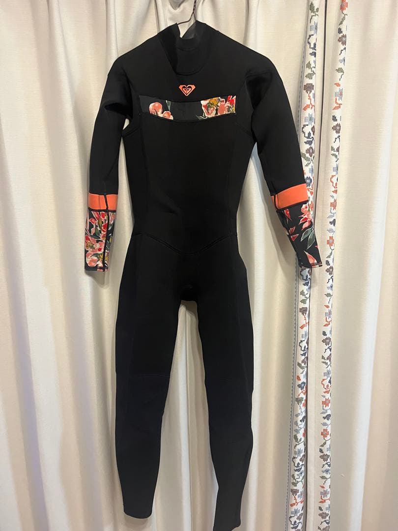 ROXY ウェットスーツ