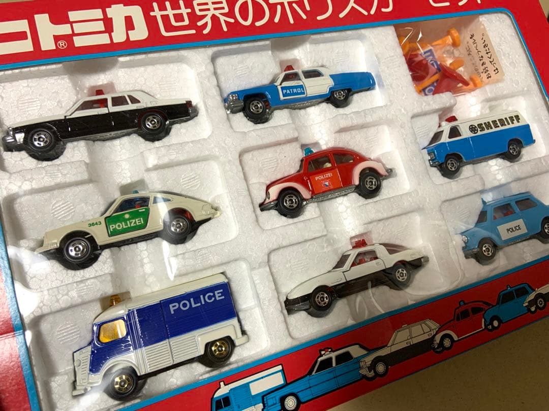 トミカ　世界のポリスカーセット　日本製