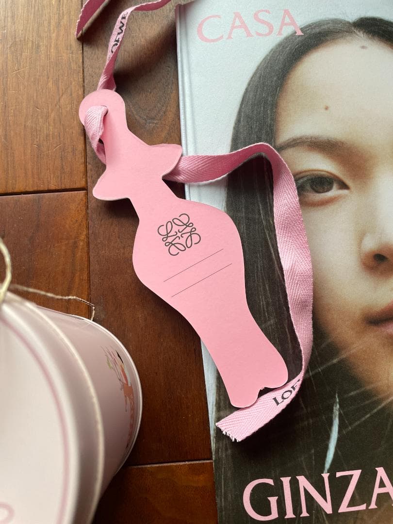 未使用新品！ロエベ銀座店限定スナ・フジタコラボパッケージスイーツ缶「パルメラ」