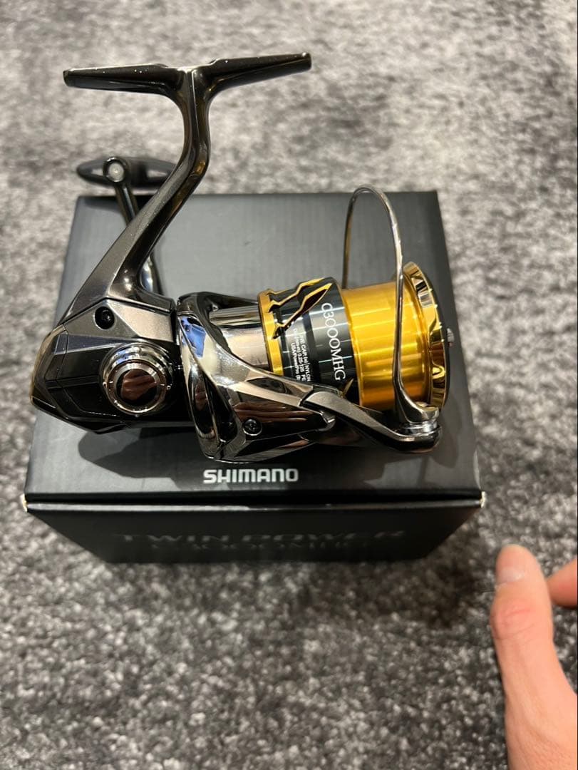 週末値下げ！新品　未使用！シマノ　20ツインパワーc3000mhg