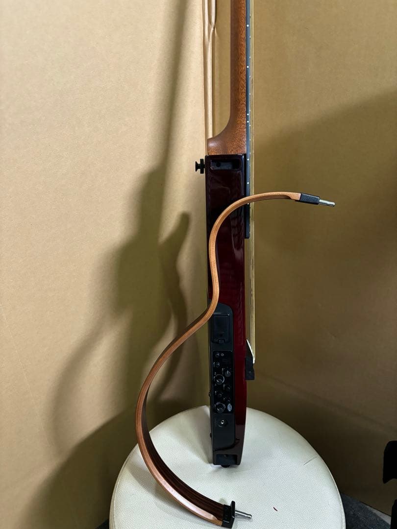 ヤマハサイレントギターSLG200S