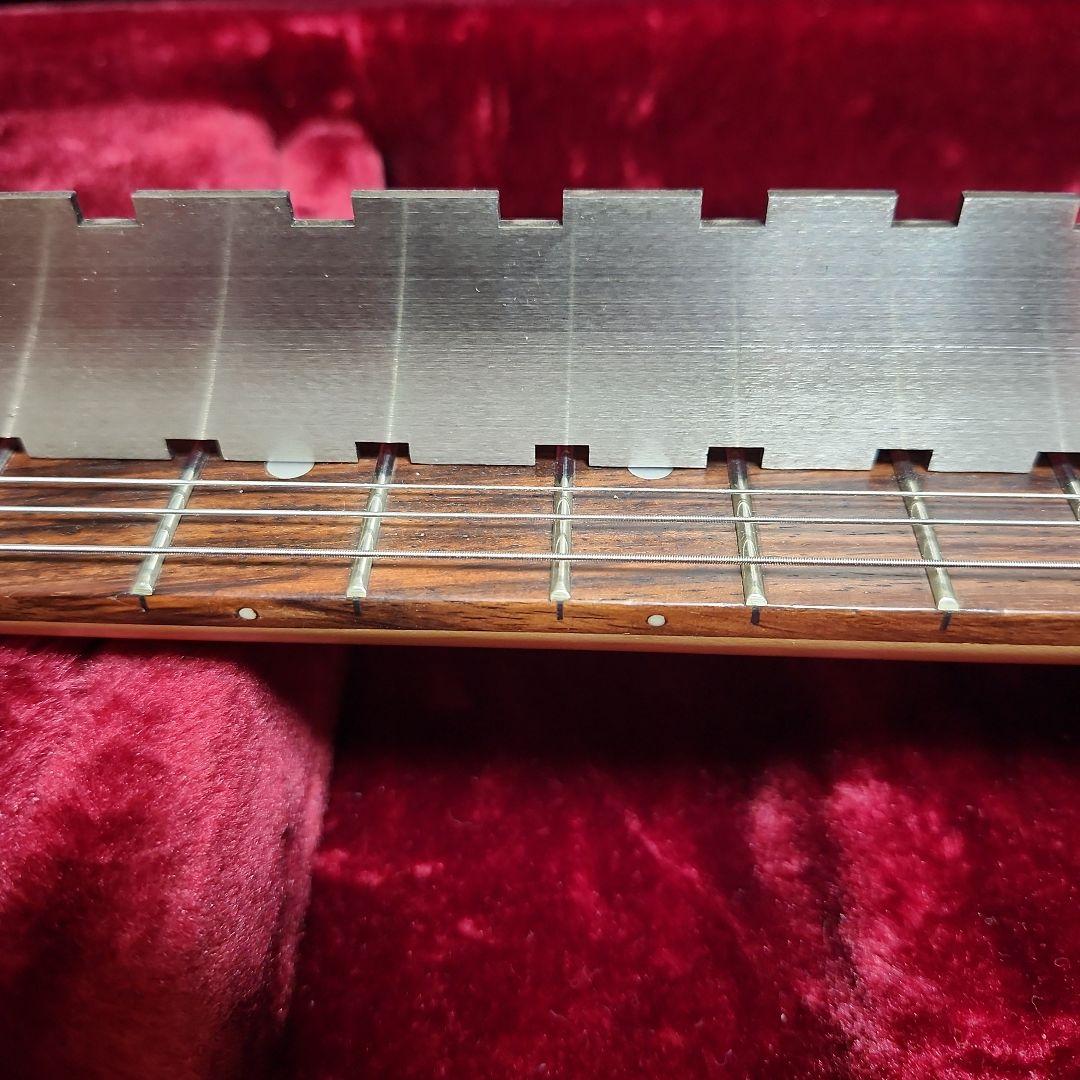 Mavis by ishibashi ストラトタイプ レッドメタリック