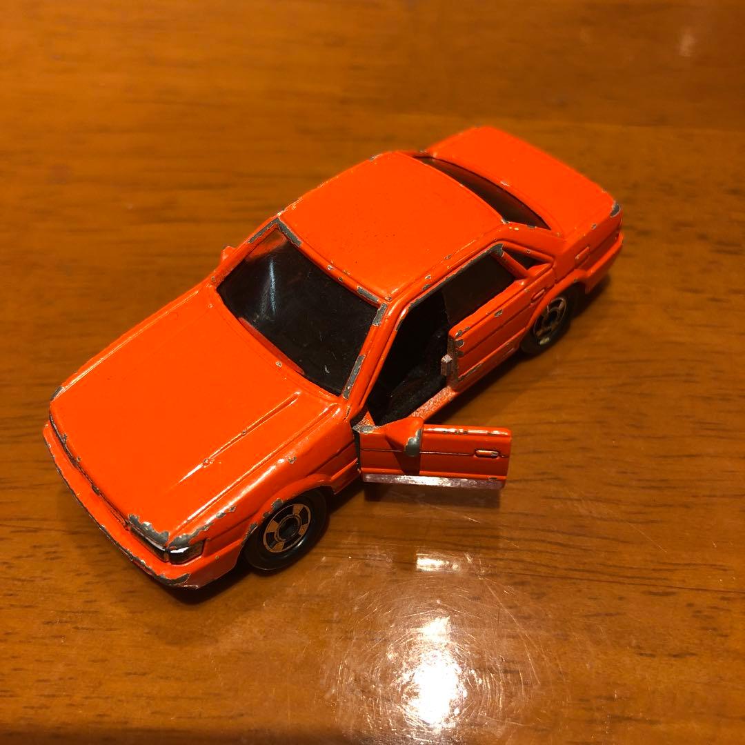 ミニカー NISSAN BLUEBIRD