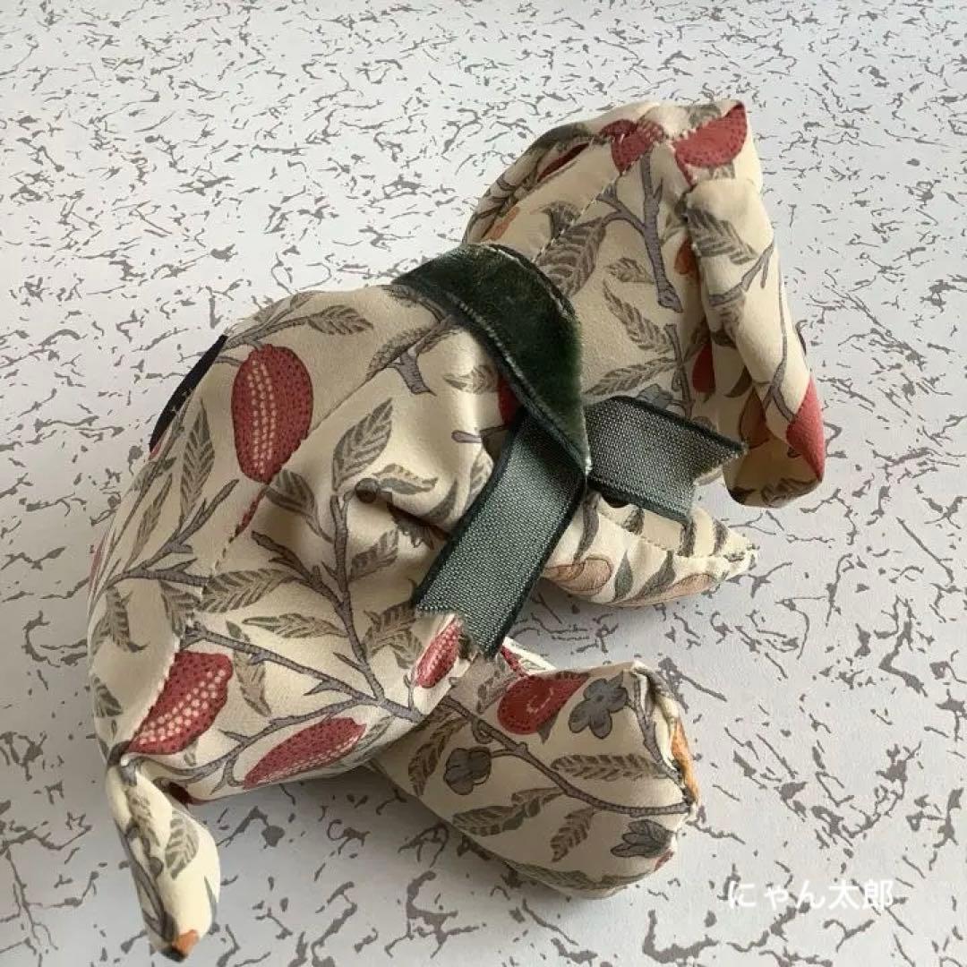 ウィリアムモリス　ぬいぐるみ　犬　William Morris フルーツ