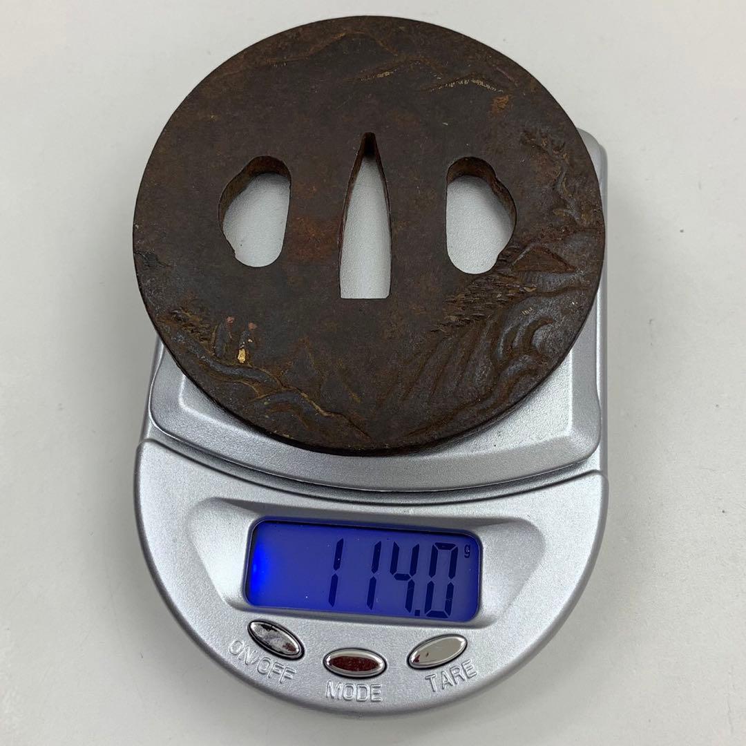 刀鍔 金象嵌 金彩 刀装具 鉄鍔 山水家人図 時代物