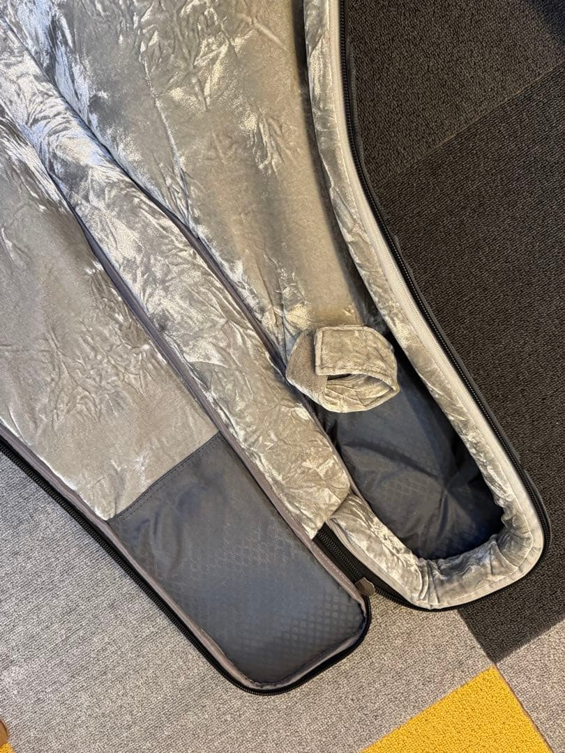 エレキギター　ジャクソンスターズ　ブラック　ケース付き