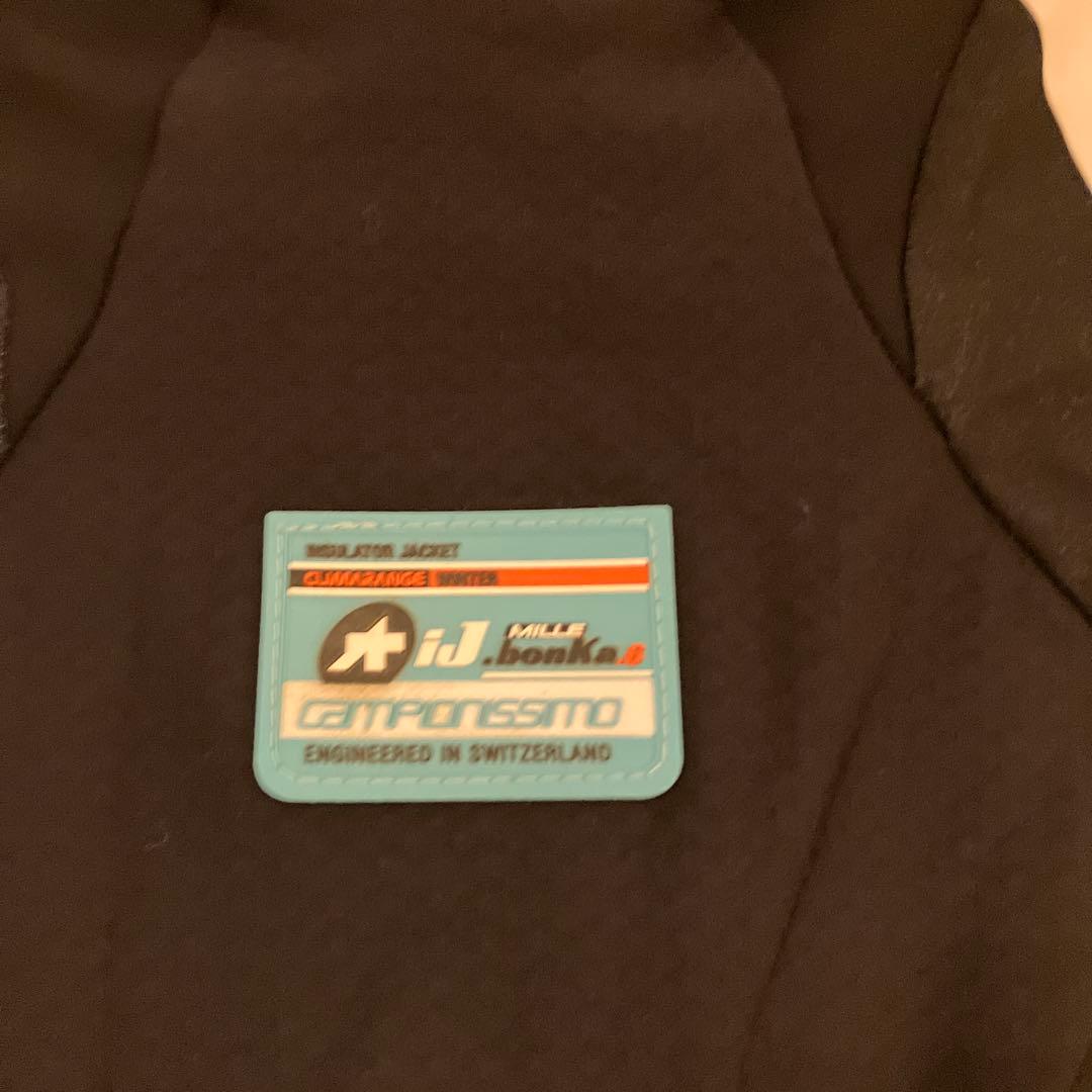 ASSOS R&D EXILE サイクルジャケット ブラック/ホワイト