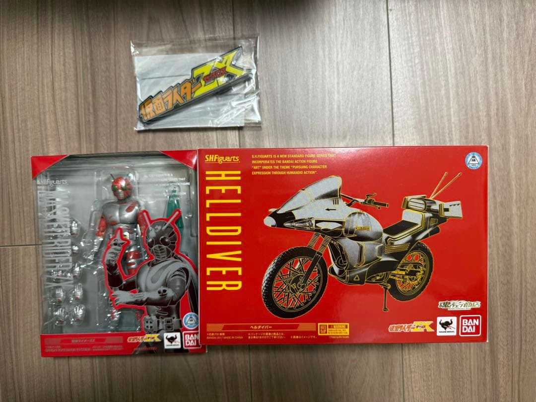★アクリルロゴ＋バイク付！　仮面ライダーゼクロス　ヘルダイバー　フィギュアーツ