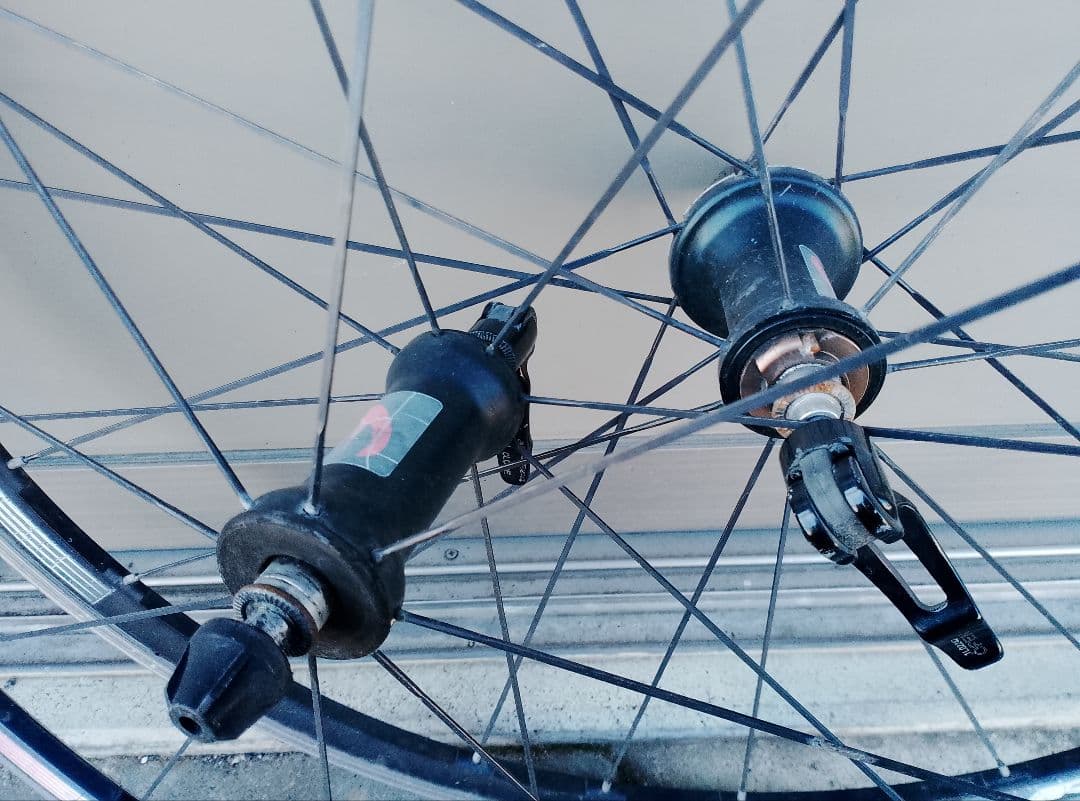 Fulcrum racing３ 700cホィール エンド幅 約100/130