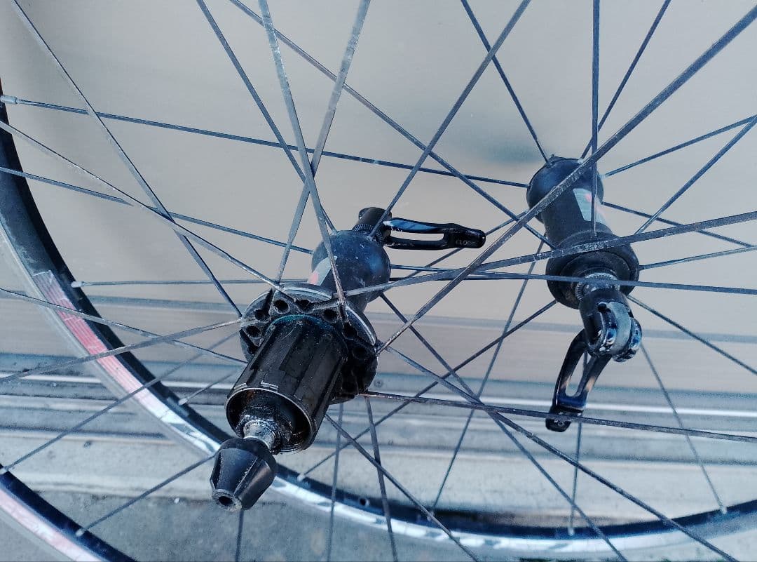 Fulcrum racing３ 700cホィール エンド幅 約100/130