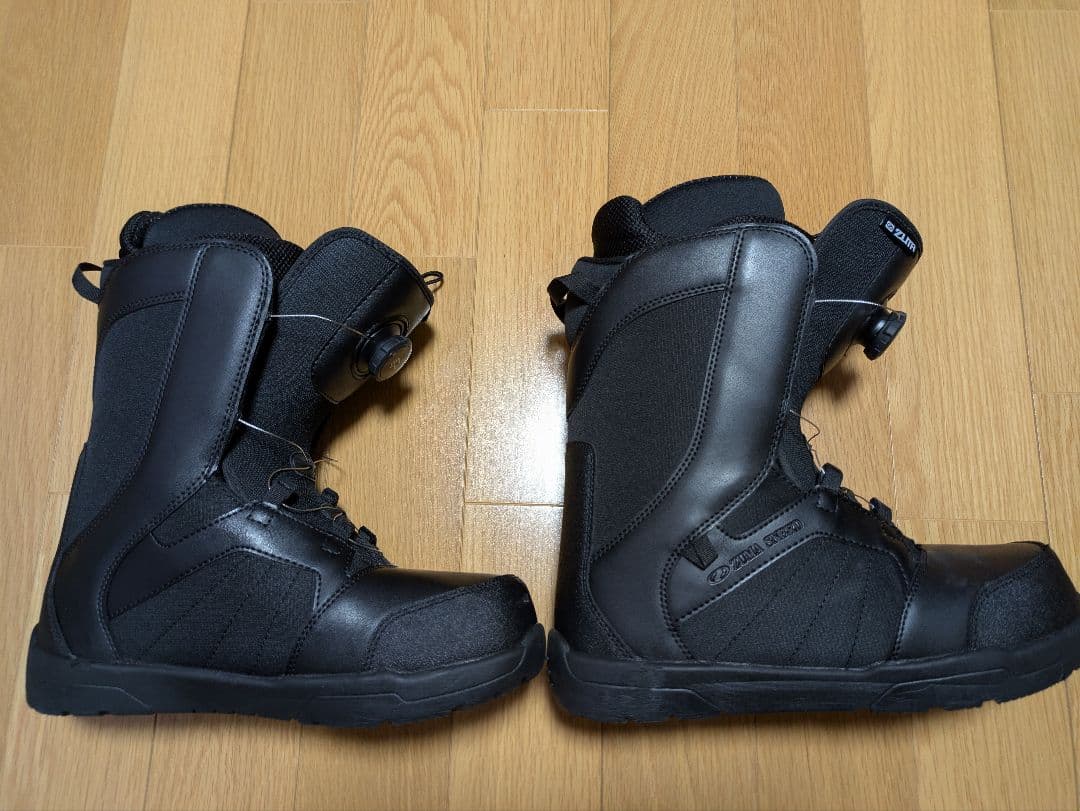 ZUMA ブラック スノーボードブーツ ボアシステム