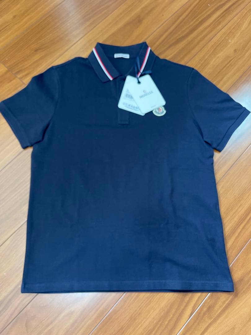 モンクレールメンズポロシャツ新品