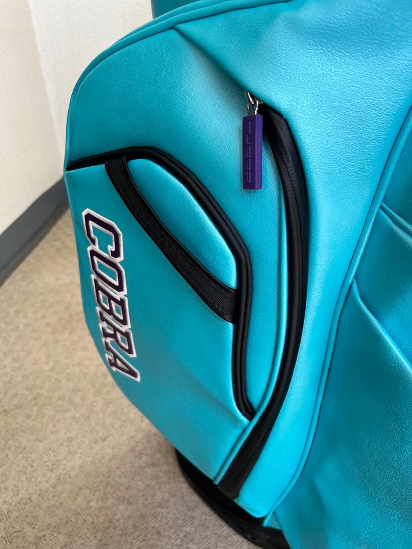 【値下げ！】【未使用】【限定】コブラ　キャディバッグ（ベゼル）