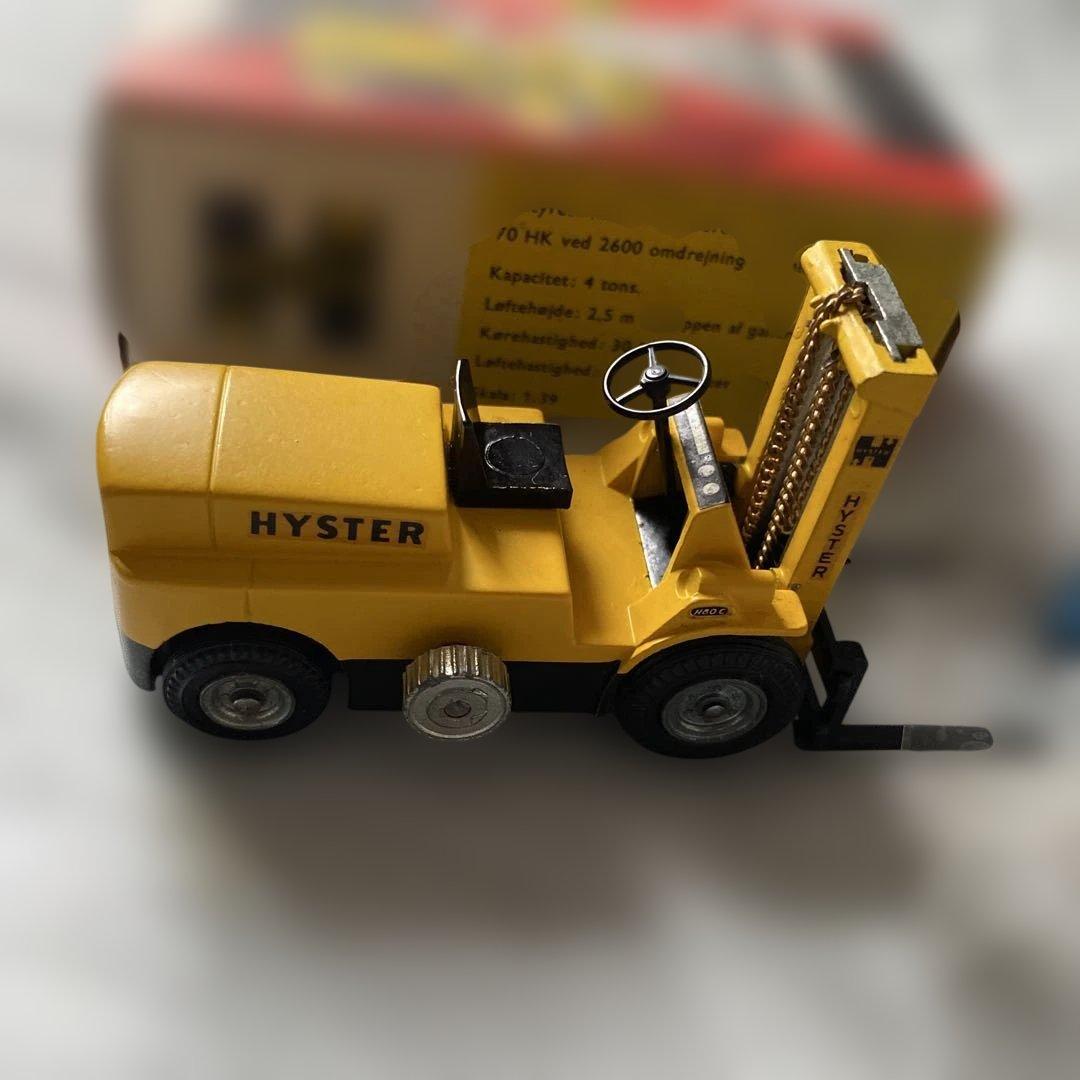 ミニカー Tekno Lift Truck 864